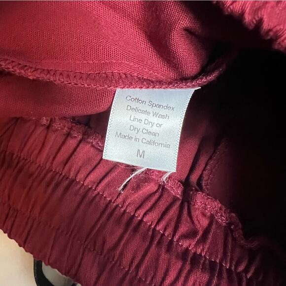 Never a wallflower track skirt maroon Sz m pull on. - Picture 5 of 7